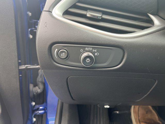 Photo of 2023 Riverside Blue Metallic Chevrolet Malibu