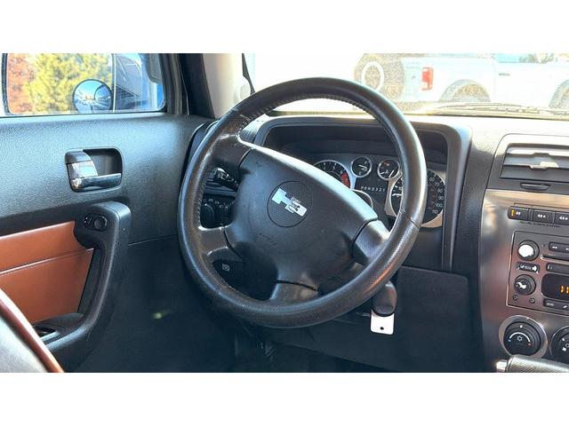 Photo of 2006 Black Hummer H3