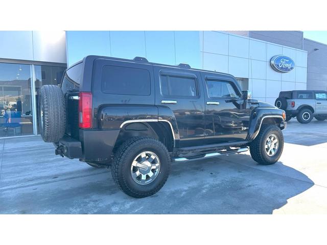Photo of 2006 Black Hummer H3