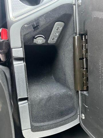Photo of 2021 Indigo Blue Dodge Challenger