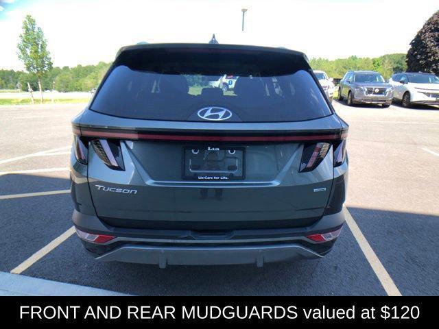 Photo of 2022 Amazon Gray Hyundai TUCSON