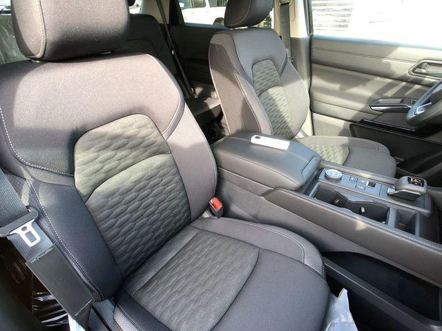 Photo of 2025 Gun Metallic Nissan Pathfinder