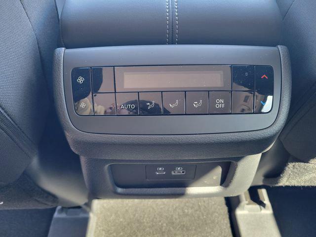 Photo of 2025 Gun Metallic Nissan Pathfinder