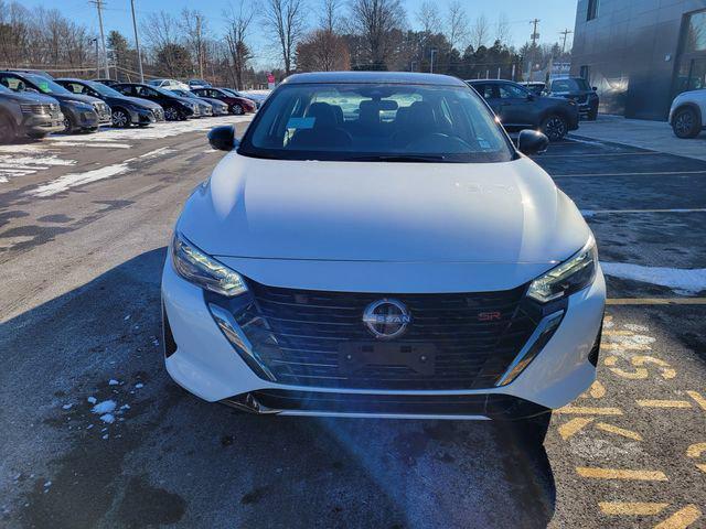 Photo of 2025 Aspen White Tricoat/Super Black Nissan Sentra
