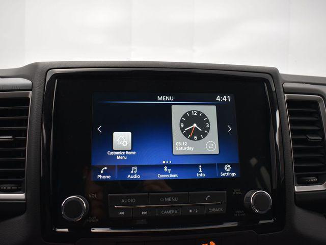 Photo of 2024 Glacier White Nissan Frontier