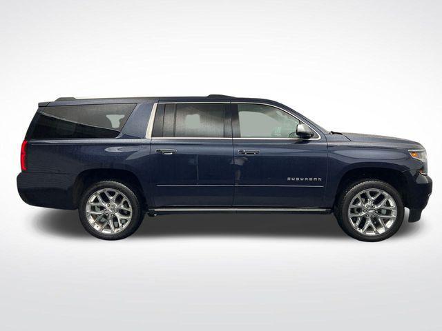 Photo of 2018 Blue Velvet Metallic Chevrolet Suburban