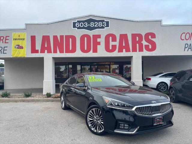 2017 Kia Cadenza