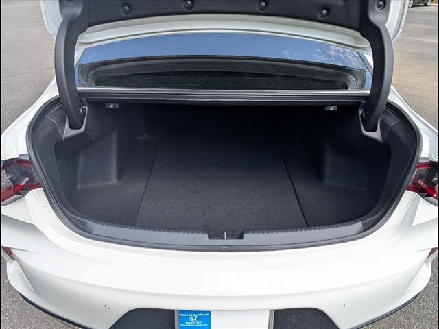 Photo of 2021 Platinum White Pearl Acura TLX