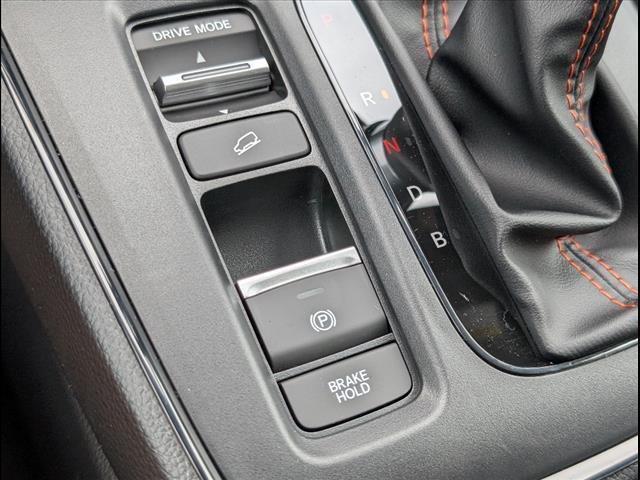 Photo of 2026 Platinum White Pearl Honda CR-V Hybrid