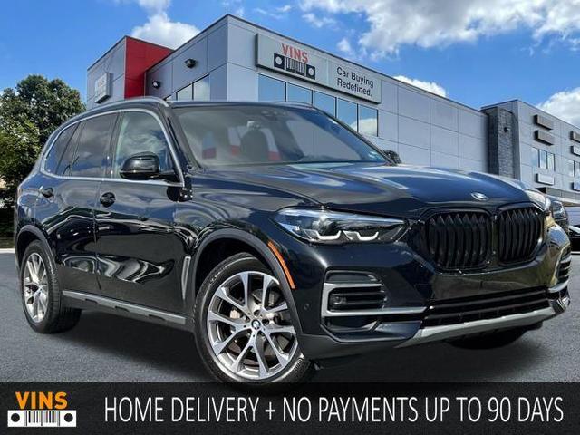 Photo of 2023 Black Sapphire Metallic BMW X5