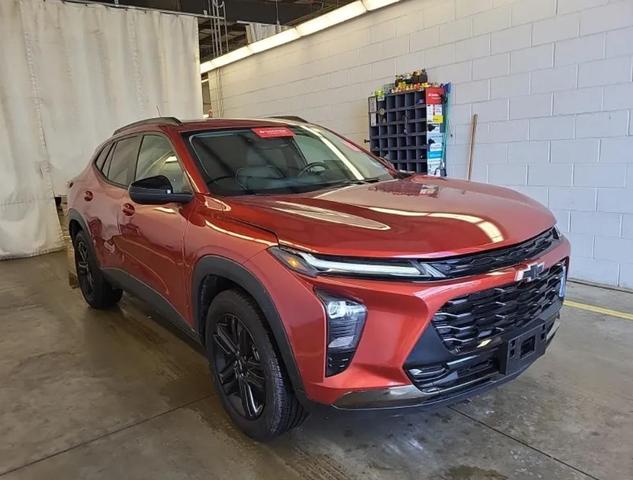 Photo of 2024 Cayenne Orange Metallic Chevrolet Trax