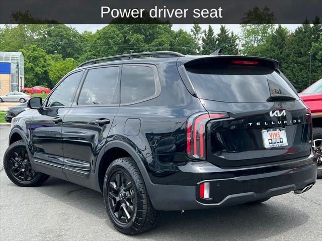 Photo of 2024 Ebony Black Kia Telluride