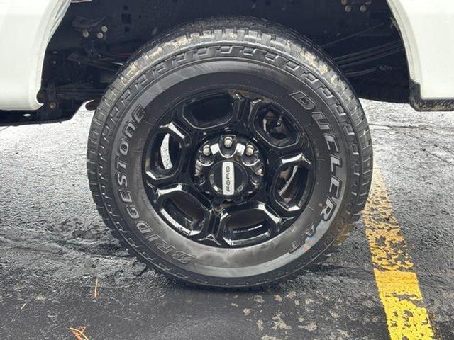 Photo of 2023 Oxford White Ford F-350