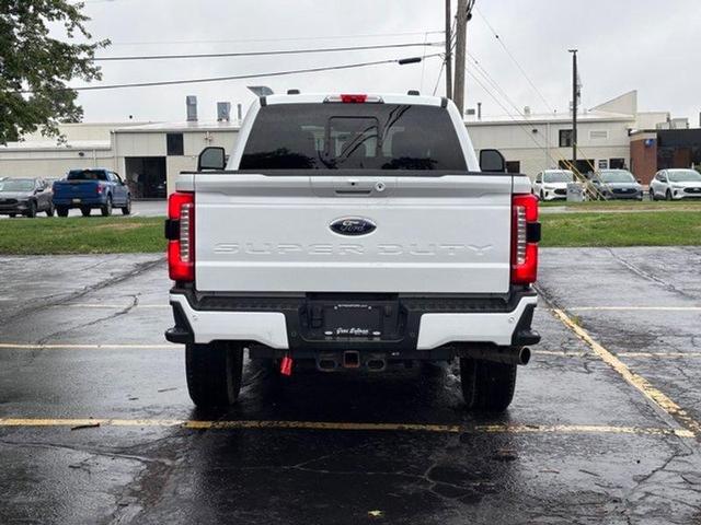 Photo of 2023 Oxford White Ford F-350