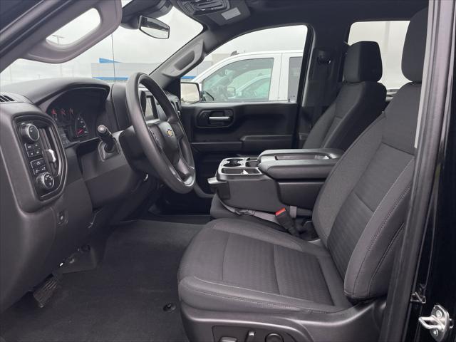 Photo of 2022 Black Chevrolet Silverado 1500