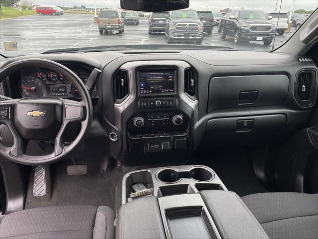Photo of 2022 Black Chevrolet Silverado 1500