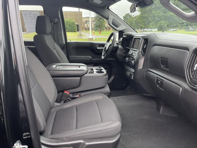 Photo of 2022 Black Chevrolet Silverado 1500