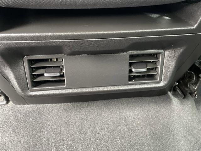 Photo of 2022 Black Chevrolet Silverado 1500
