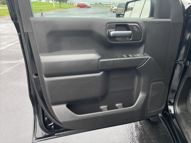 Photo of 2022 Black Chevrolet Silverado 1500