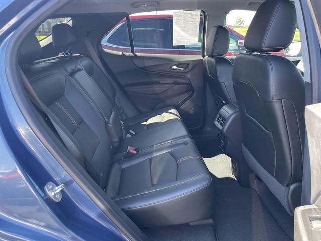 Photo of 2024 Lakeshore Blue Metallic Chevrolet Equinox