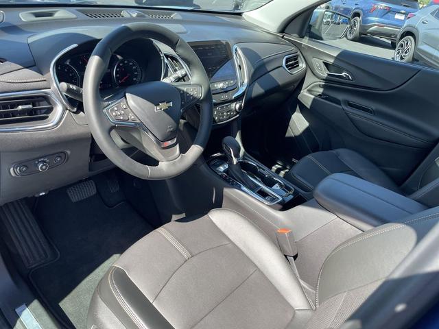 Photo of 2024 Lakeshore Blue Metallic Chevrolet Equinox