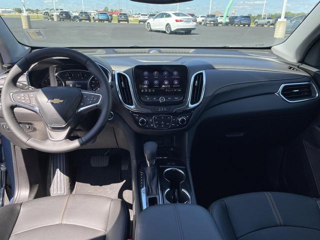 Photo of 2024 Lakeshore Blue Metallic Chevrolet Equinox