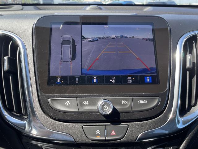 Photo of 2024 Lakeshore Blue Metallic Chevrolet Equinox