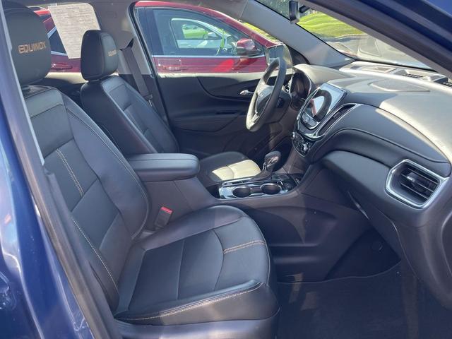 Photo of 2024 Lakeshore Blue Metallic Chevrolet Equinox