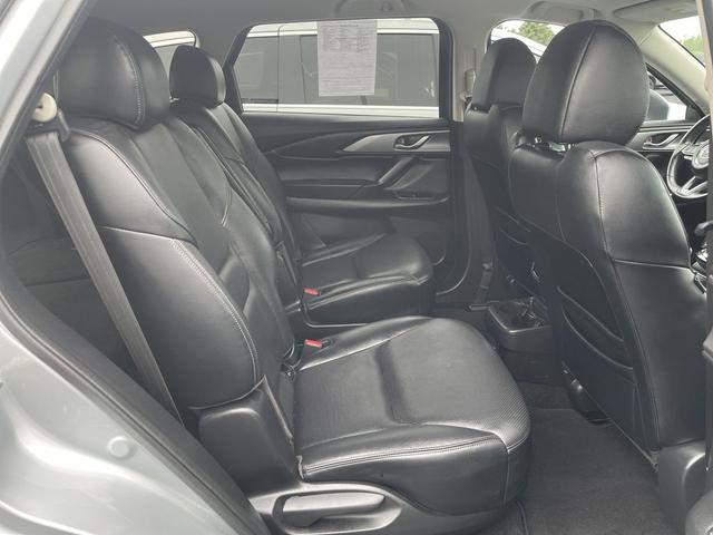 Photo of 2023 Sonic Silver Metallic Mazda CX-9