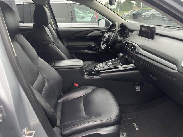 Photo of 2023 Sonic Silver Metallic Mazda CX-9