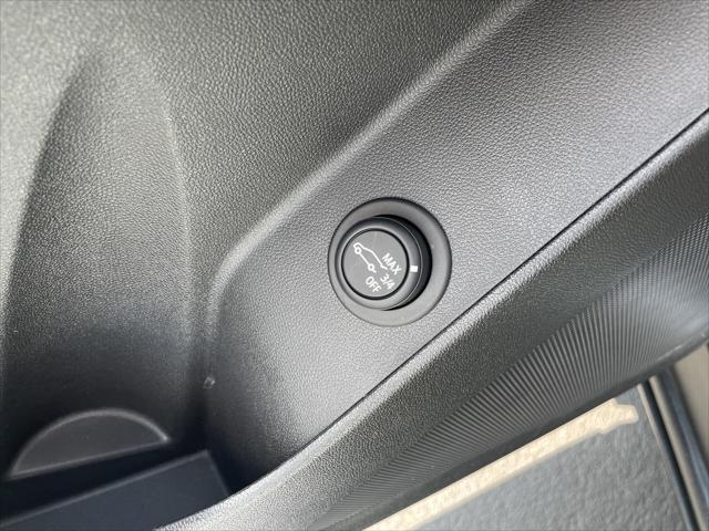 Photo of 2023 Sterling Gray Metallic Chevrolet Equinox