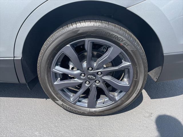 Photo of 2023 Sterling Gray Metallic Chevrolet Equinox