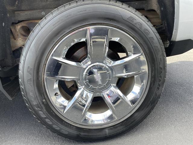 Photo of 2018 Silver Ice Metallic Chevrolet Silverado 1500