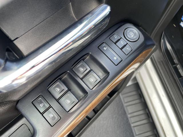 Photo of 2018 Silver Ice Metallic Chevrolet Silverado 1500