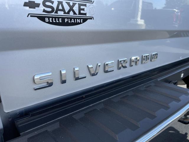 Photo of 2018 Silver Ice Metallic Chevrolet Silverado 1500
