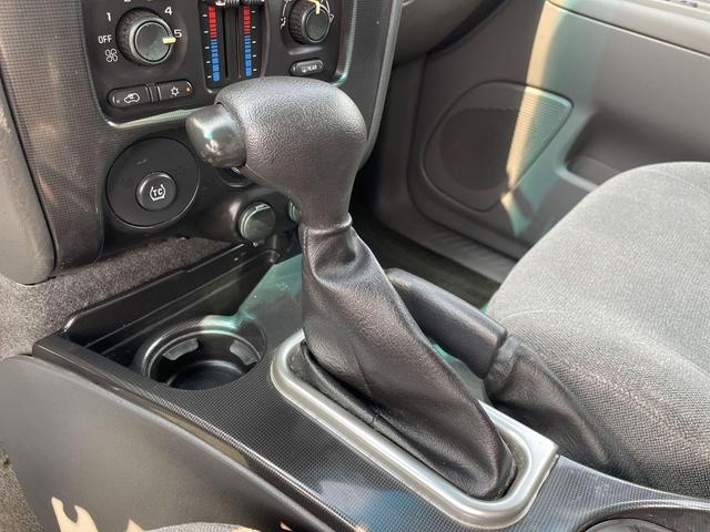 Photo of 2003 Pewter Metallic GMC Envoy