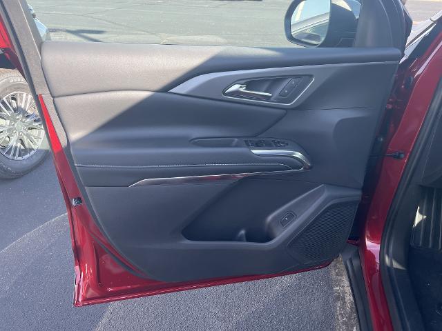 Photo of 2026 Radiant Red Tintcoat Chevrolet Traverse