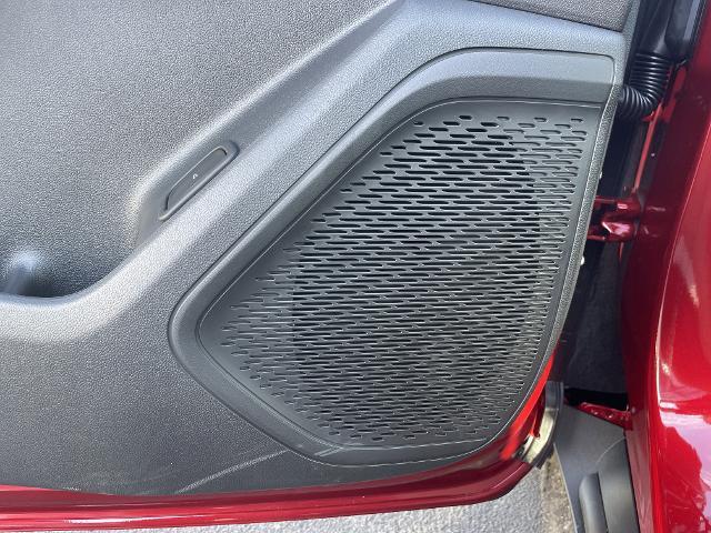 Photo of 2026 Radiant Red Tintcoat Chevrolet Traverse