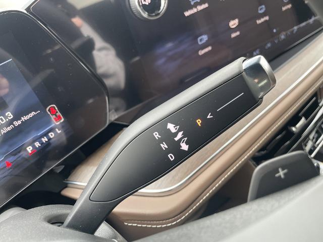 Photo of 2025 Black Chevrolet Suburban