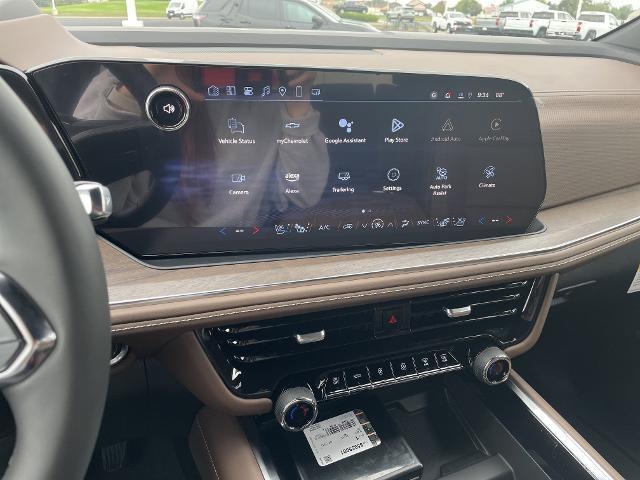 Photo of 2025 Black Chevrolet Suburban
