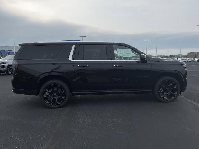 Photo of 2025 Black Chevrolet Suburban