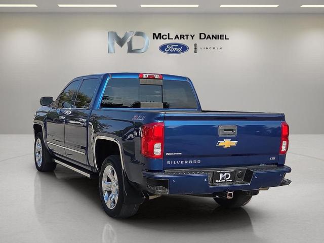 Photo of 2017 Deep Ocean Blue Metallic Chevrolet Silverado 1500