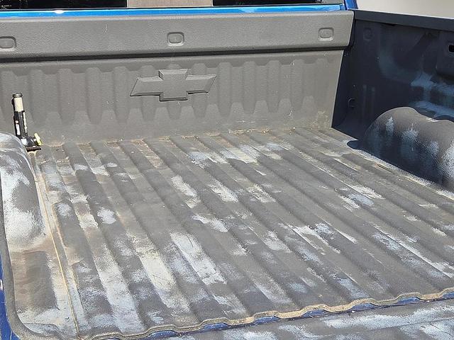 Photo of 2017 Deep Ocean Blue Metallic Chevrolet Silverado 1500