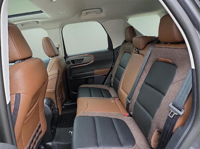 Photo of 2025 Gray Metallic Ford Bronco Sport