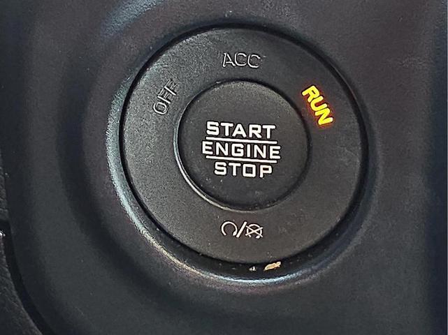 Photo of 2020 Sting Gray Clearcoat Jeep Wrangler Unlimited