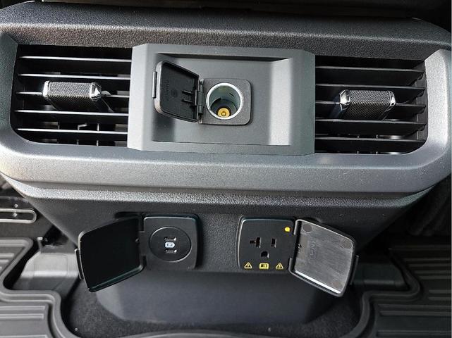Photo of 2025 Black Metallic Ford F-150