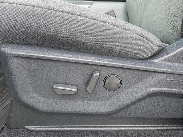 Photo of 2025 Black Metallic Ford F-150