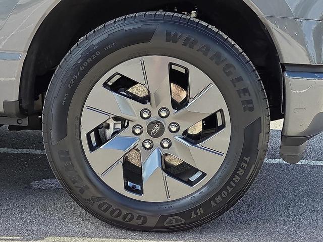 Photo of 2024 Gray Metallic Ford F-150 Lightning