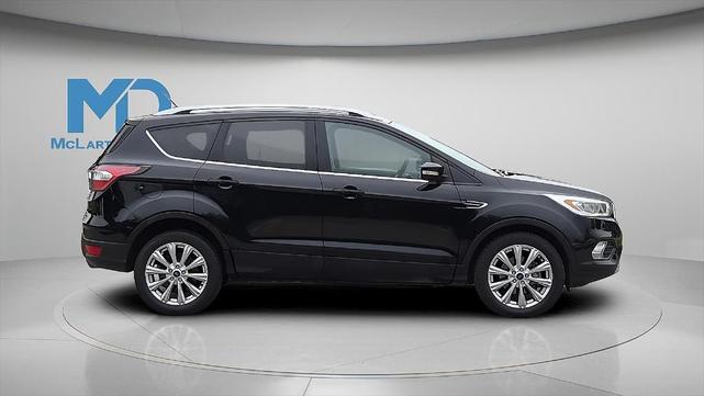 Photo of 2017 Shadow Black Ford Escape