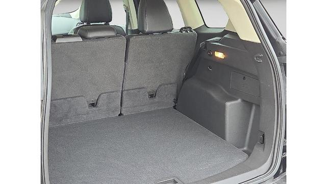 Photo of 2017 Shadow Black Ford Escape